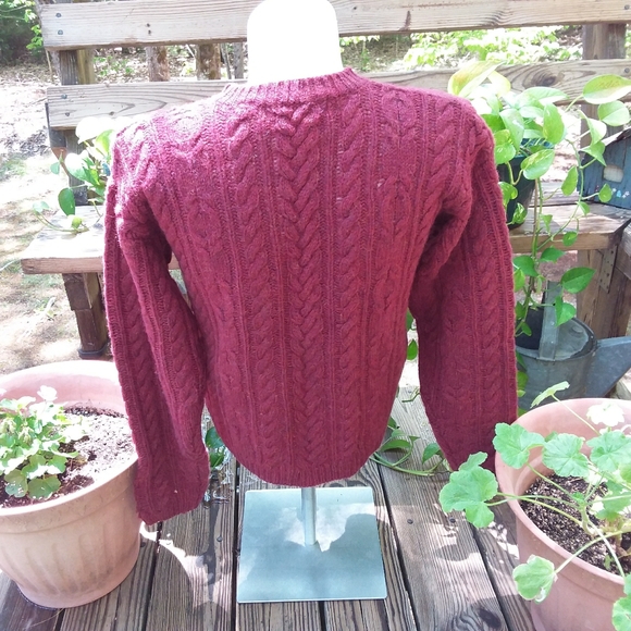 Signature Northern Isle Women's Sweater - Picture 3 of 6